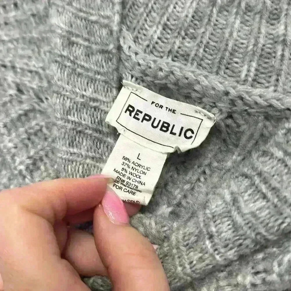 For The Republic Light Heather Gray Cowl & Turtlenecks Sweater - Picture 2 of 3